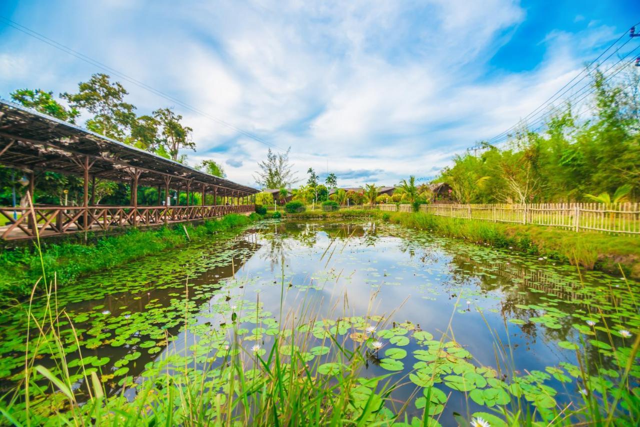 De Bintan Villa Tenaga Exterior photo