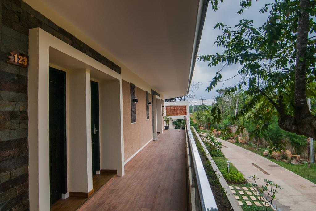 De Bintan Villa Tenaga Exterior photo
